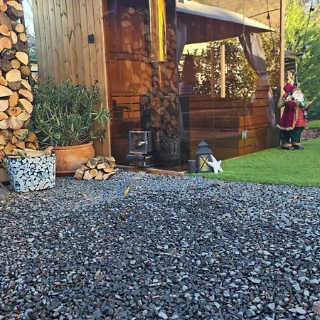 Kerekzatony Tatil Evi